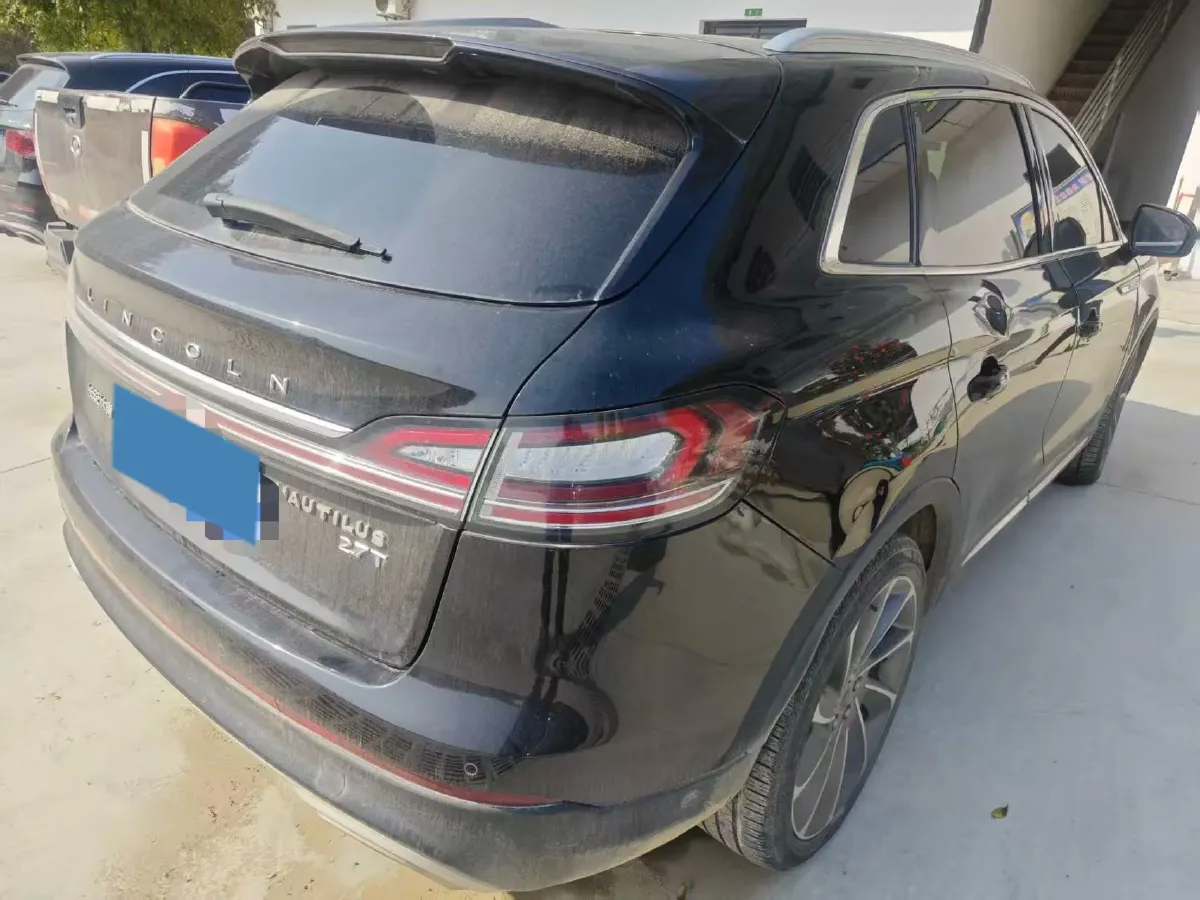 2021 Lincoln Nautilus 2.7T 322HP V6 8AT,autocango,china used car exporter,china ev exporter,chinese used car exporter,chinese used ev exporter