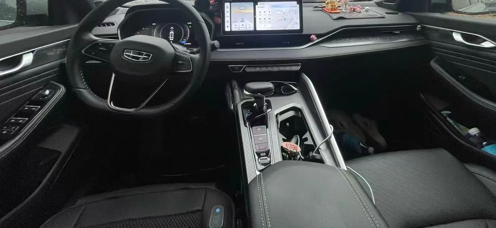 2023 Geely Preface 1.5T 181HP L4 7DCT,autocango,china used car exporter,china ev exporter,chinese used car exporter,chinese used ev exporter