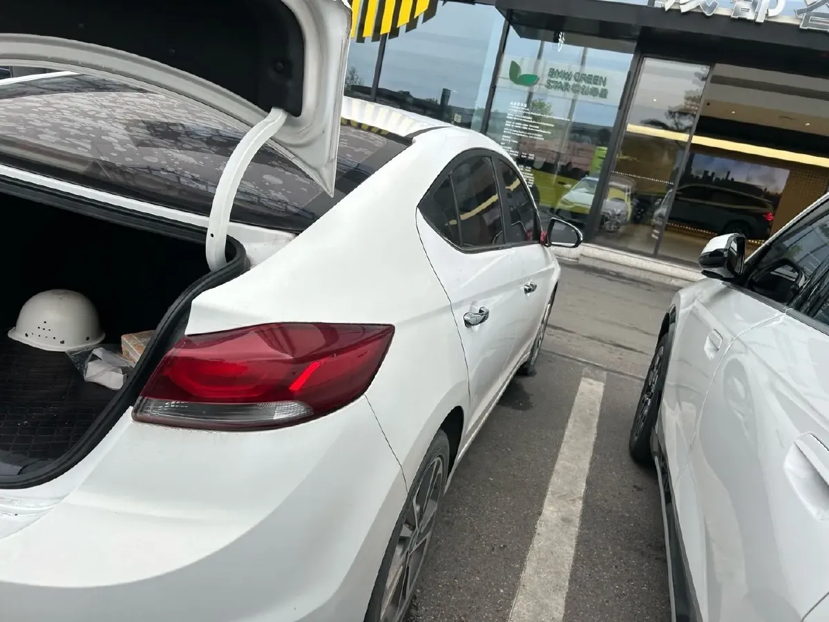 2016 Hyundai Elantra 1.6L 130HP L4 6AT,autocango,china used car exporter,china ev exporter,chinese used car exporter,chinese used ev exporter