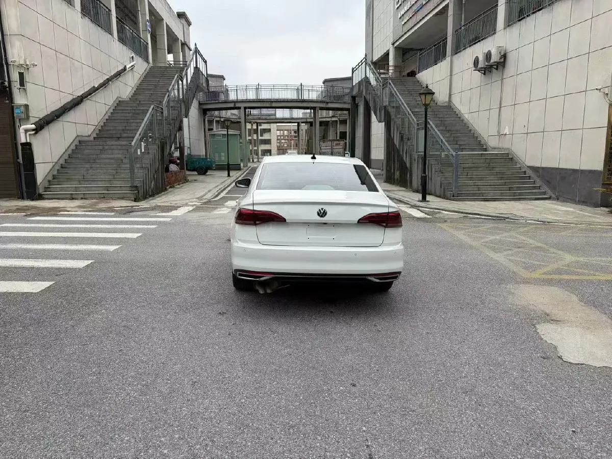 2020 Volkswagen Bora 1.5L 113HP L4 6AT,autocango,china used car exporter,china ev exporter,chinese used car exporter,chinese used ev exporter