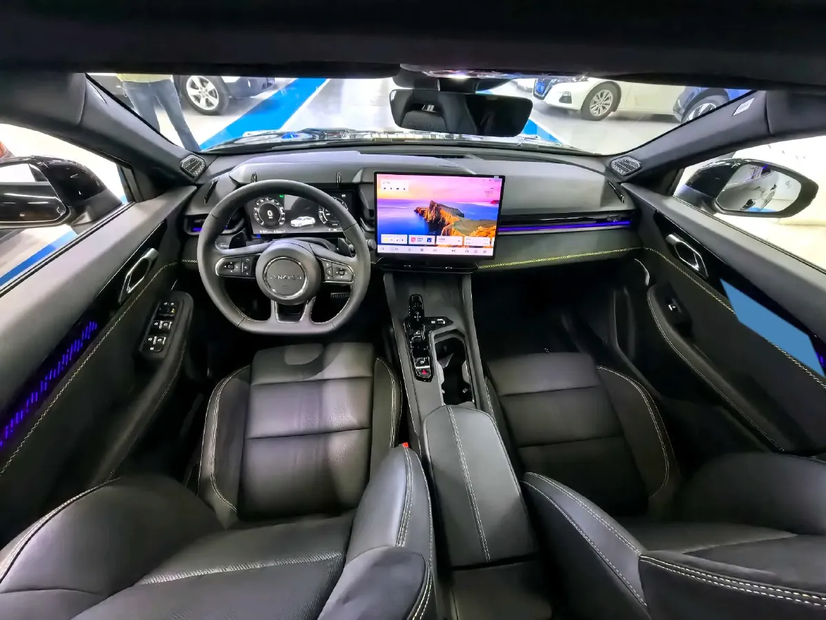 2026 LYNK&CO 03 1.5T 181HP L4 7DCT,autocango,china used car exporter,china ev exporter,chinese used car exporter,chinese used ev exporter