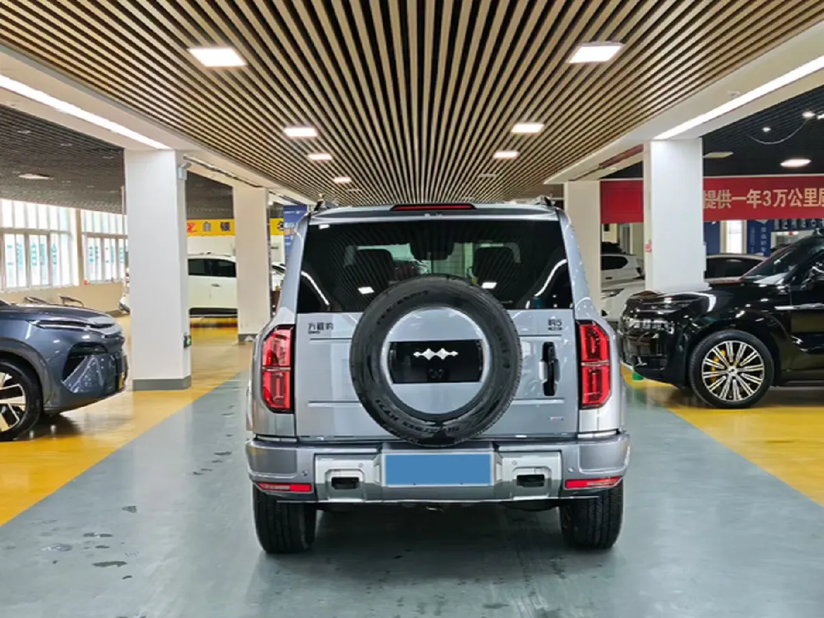 2025 FangChengBao Bao 5 1.5T 194HP L4 E-CVT PHEV 31.8KWH,autocango,china used car exporter,china ev exporter,chinese used car exporter,chinese used ev exporter