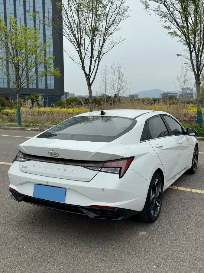 2021 Hyundai Elantra 1.5L 115HP L4 CVT,autocango,china used car exporter,china ev exporter,chinese used car exporter,chinese used ev exporter