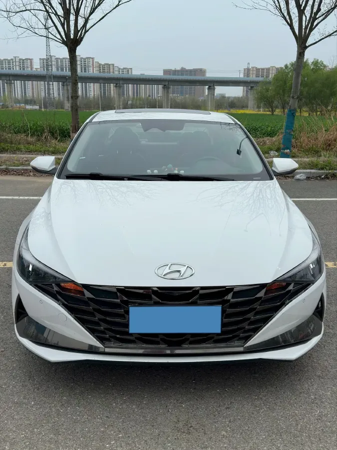 2021 Hyundai Elantra 1.5L 115HP L4 CVT,autocango,china used car exporter,china ev exporter,chinese used car exporter,chinese used ev exporter