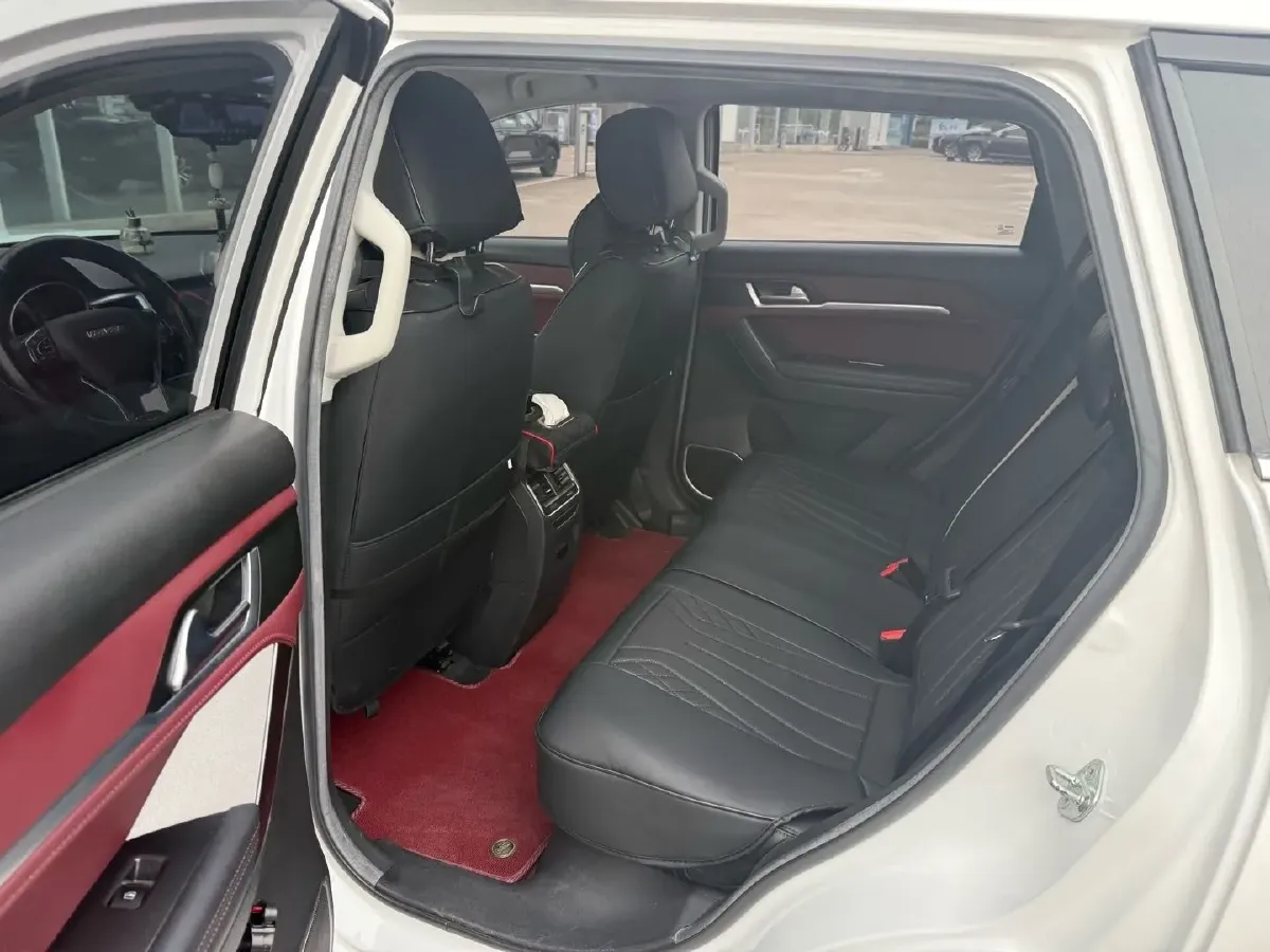 2018 Haval H6 Coupe 1.5T 169HP L4 7DCT,autocango,china used car exporter,china ev exporter,chinese used car exporter,chinese used ev exporter