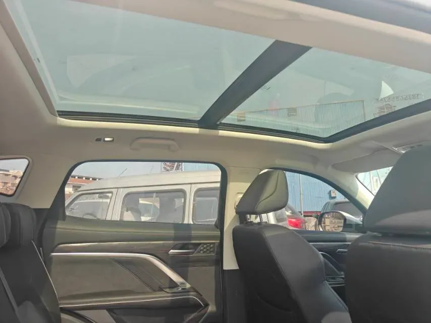 2021 Haval H6 1.5T 169HP L4 7DCT,autocango,china used car exporter,china ev exporter,chinese used car exporter,chinese used ev exporter