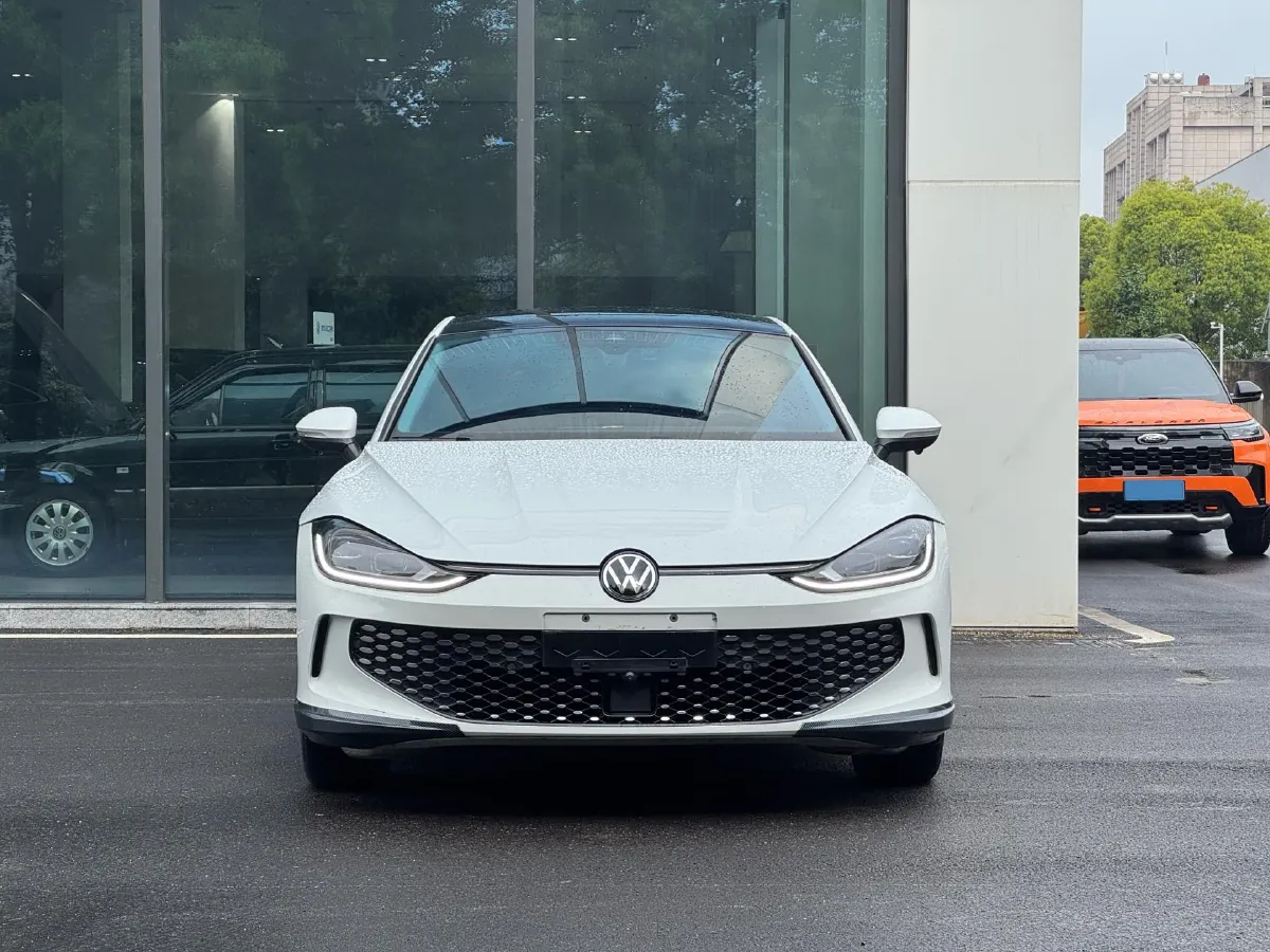 2023 Volkswagen Lamando 1.4T 150HP L4 7DCT,autocango,china used car exporter,china ev exporter,chinese used car exporter,chinese used ev exporter