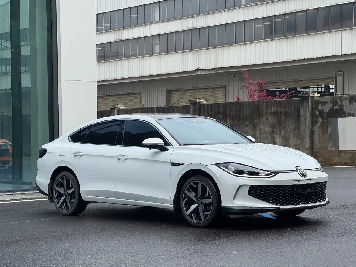 2023 Volkswagen Lamando 1.4T 150HP L4 7DCT,autocango,china used car exporter,china ev exporter,chinese used car exporter,chinese used ev exporter