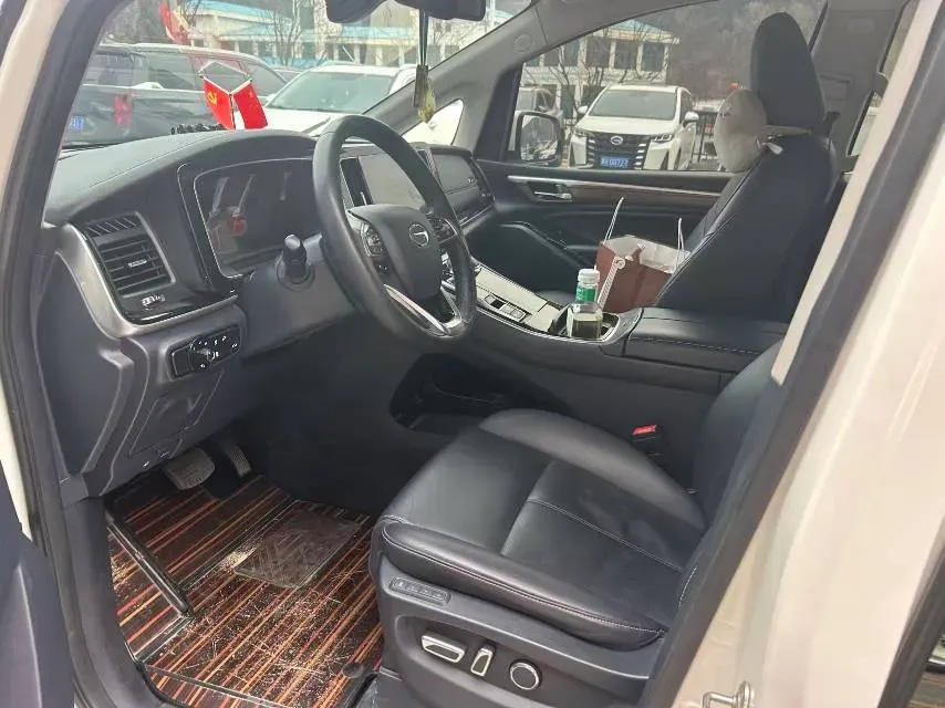 2021 GAC Trumpchi M8 2.0T 252HP L4 8AT,autocango,china used car exporter,china ev exporter,chinese used car exporter,chinese used ev exporter