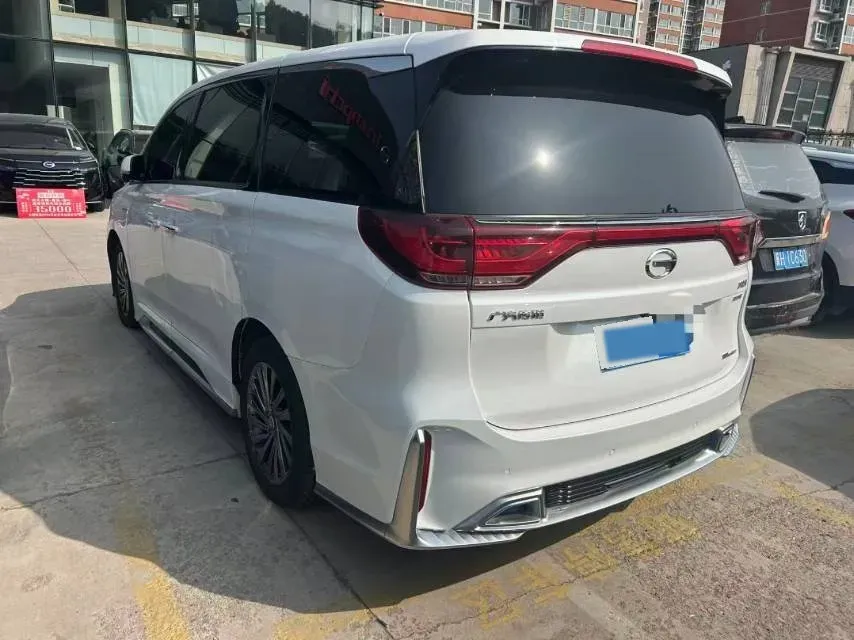 2021 GAC Trumpchi M8 2.0T 252HP L4 8AT,autocango,china used car exporter,china ev exporter,chinese used car exporter,chinese used ev exporter
