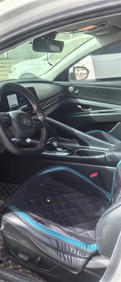 2021 Hyundai Elantra 1.5L 115HP L4 CVT,autocango,china used car exporter,china ev exporter,chinese used car exporter,chinese used ev exporter