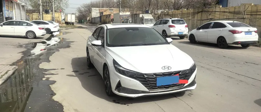 2021 Hyundai Elantra 1.5L 115HP L4 CVT,autocango,china used car exporter,china ev exporter,chinese used car exporter,chinese used ev exporter