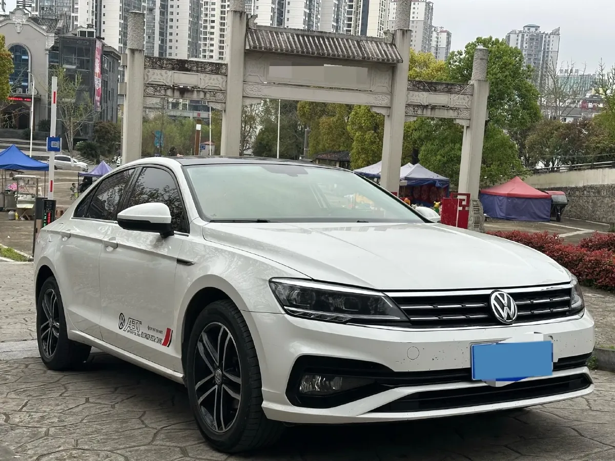 2019 Volkswagen Passat 1.4T 150HP L4 7DCT,autocango,china used car exporter,china ev exporter,chinese used car exporter,chinese used ev exporter