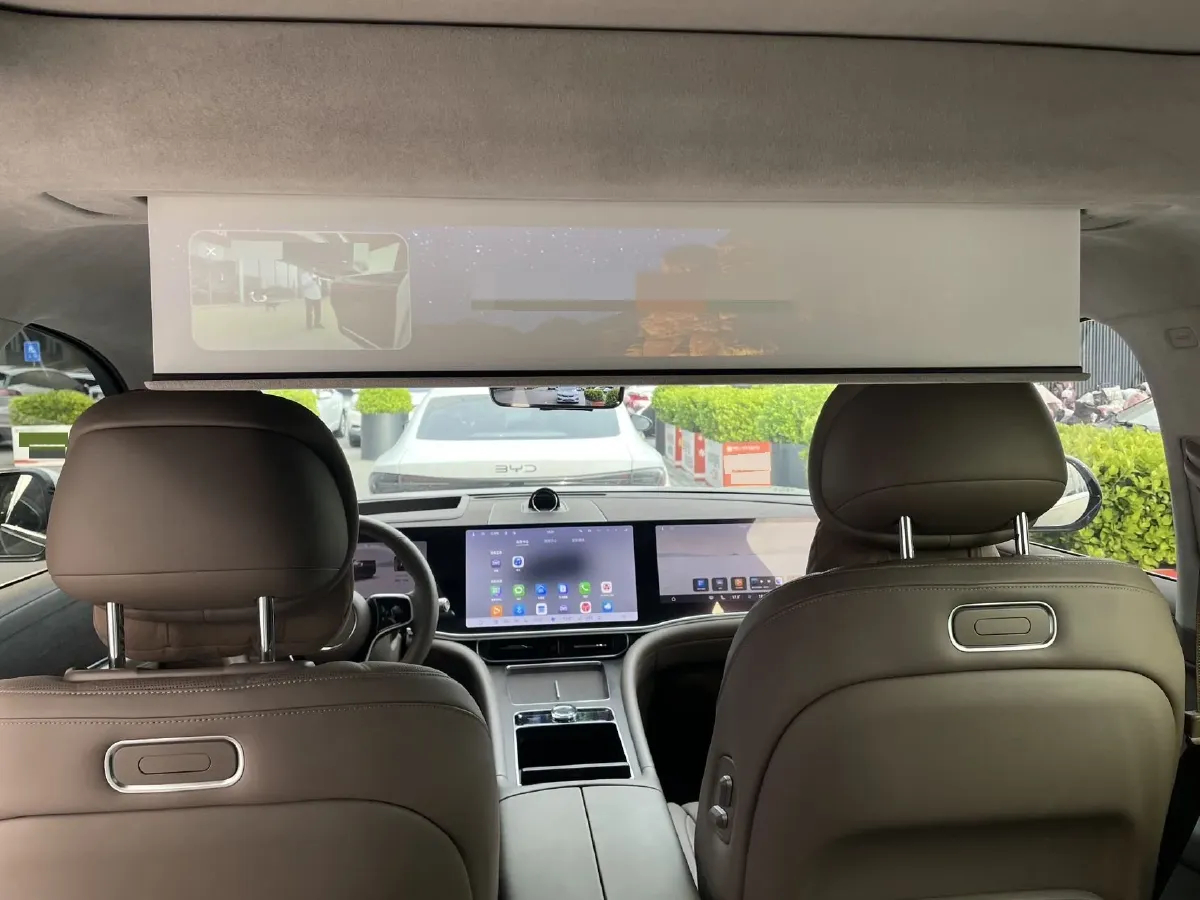 2025 AITO AITO M9 REEV 160HP REEV 52KWH,autocango,china used car exporter,china ev exporter,chinese used car exporter,chinese used ev exporter