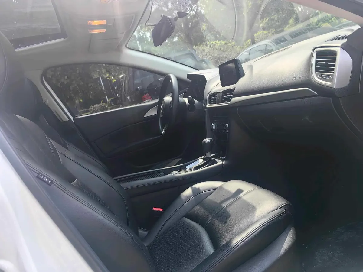 2019 Mazda 3 Axela 1.5L 117HP L4 6AT,autocango,china used car exporter,china ev exporter,chinese used car exporter,chinese used ev exporter