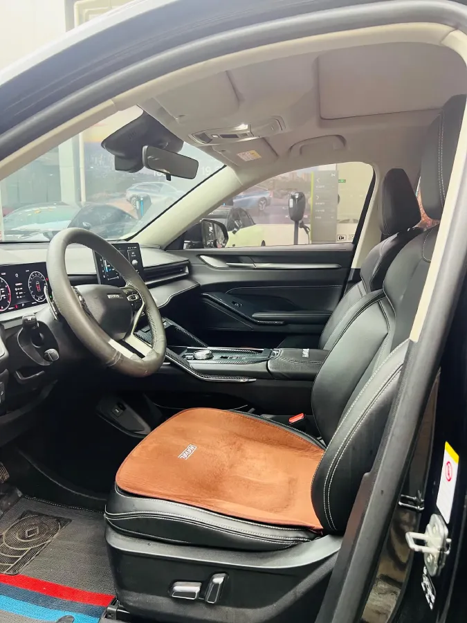 2021 Haval H6 1.5T 169HP L4 7DCT,autocango,china used car exporter,china ev exporter,chinese used car exporter,chinese used ev exporter