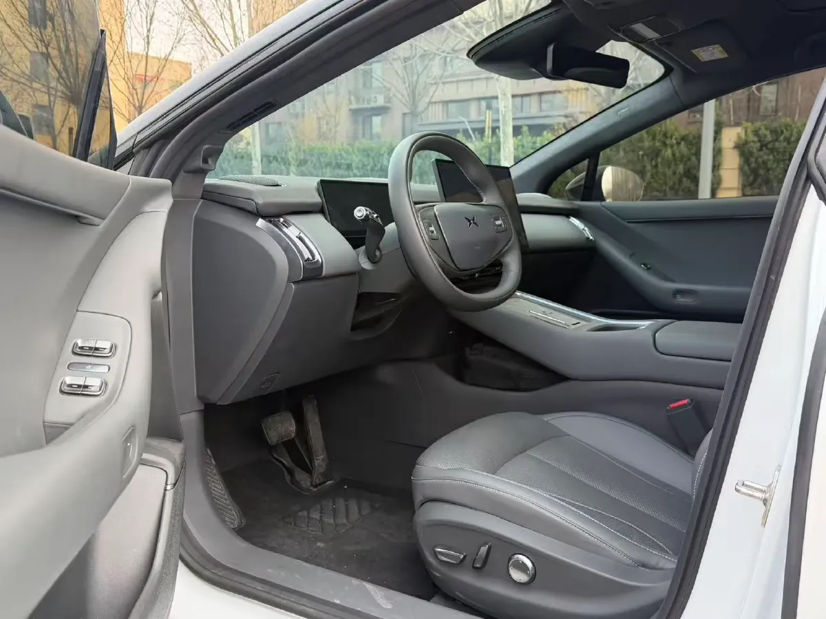 2024 Xpeng P7+ BEV 60.7KWH,autocango,china used car exporter,china ev exporter,chinese used car exporter,chinese used ev exporter