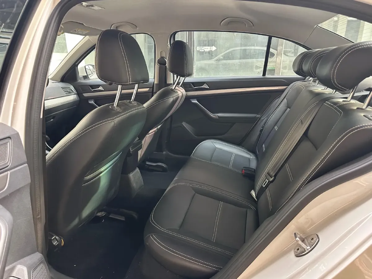 2021 Volkswagen Lavida 1.5L 113HP L4 6AT,autocango,china used car exporter,china ev exporter,chinese used car exporter,chinese used ev exporter