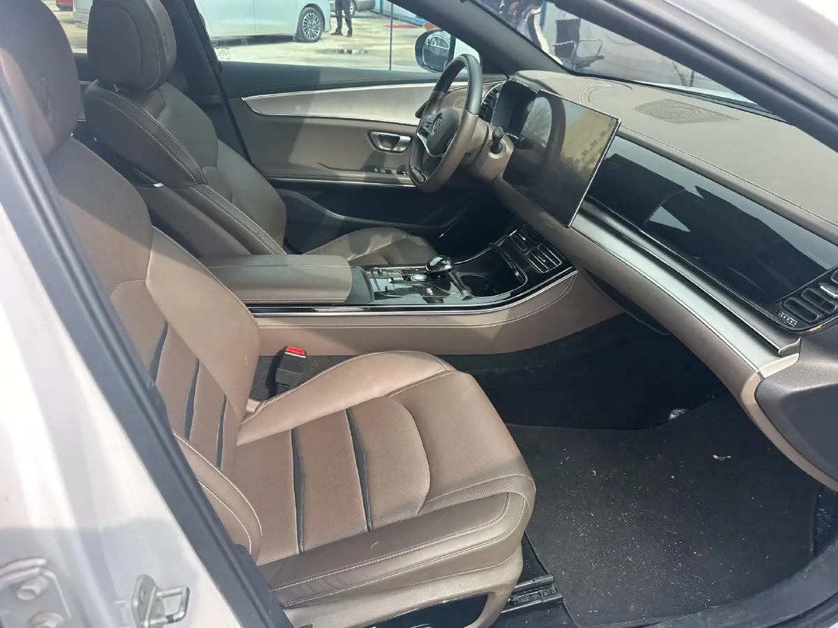 2020 WEY VV7 2.0T 227HP L4 7DCT PHEV,autocango,china used car exporter,china ev exporter,chinese used car exporter,chinese used ev exporter