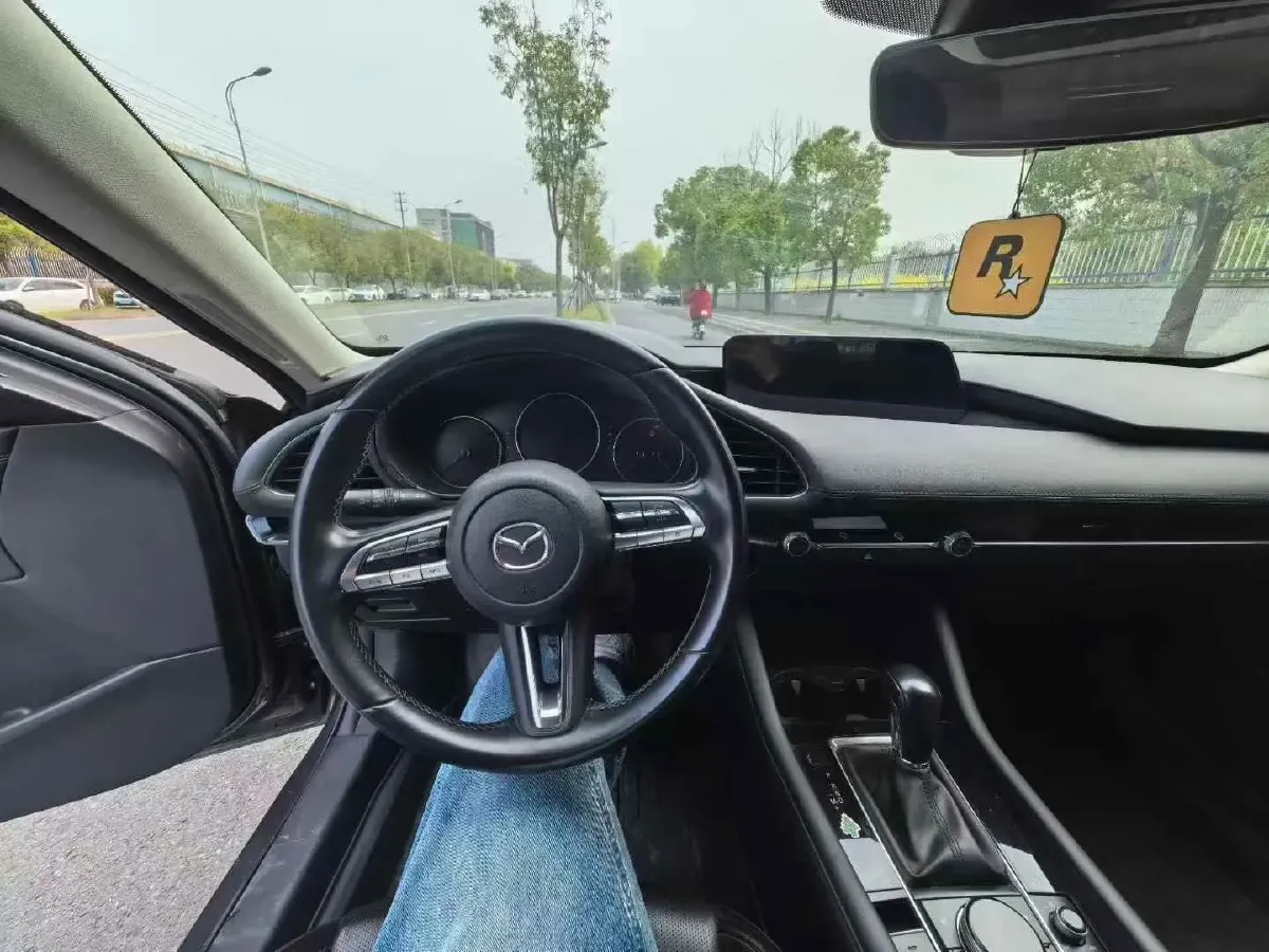 2020 Mazda 3 Axela 2.0L 158HP L4 6AT,autocango,china used car exporter,china ev exporter,chinese used car exporter,chinese used ev exporter
