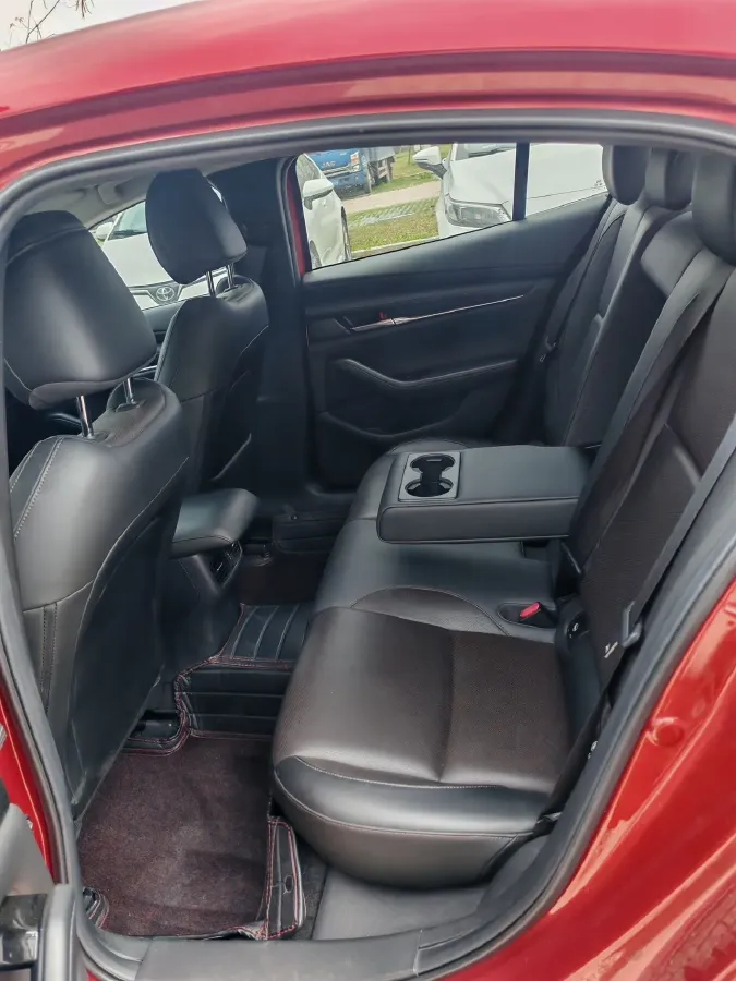 2020 Mazda 3 Axela 2.0L 158HP L4 6AT,autocango,china used car exporter,china ev exporter,chinese used car exporter,chinese used ev exporter