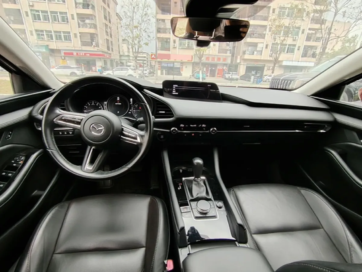 2020 Mazda 3 Axela 2.0L 158HP L4 6AT,autocango,china used car exporter,china ev exporter,chinese used car exporter,chinese used ev exporter