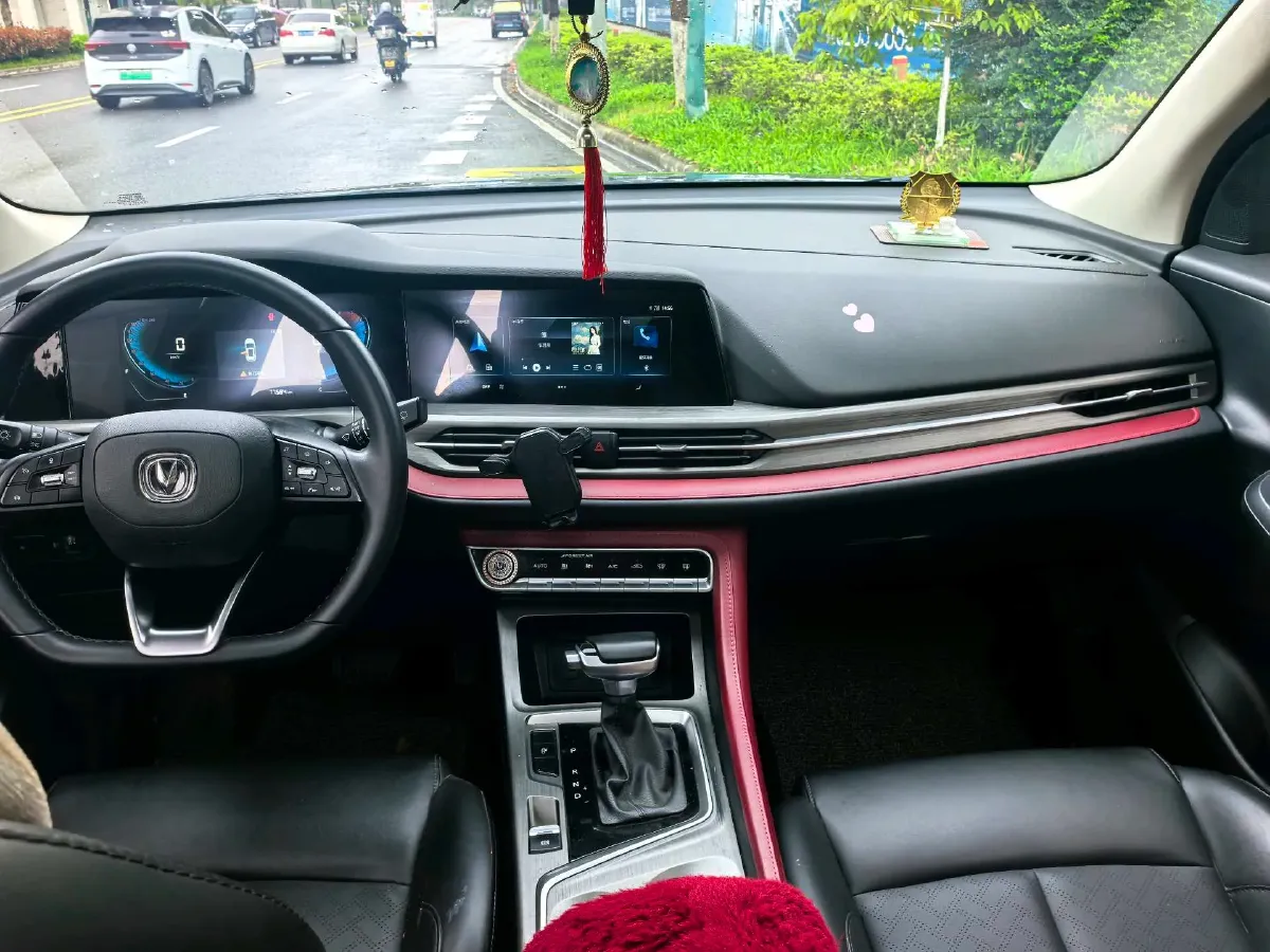 2022 ChangAn CS55 Plus 1.5T 180HP L4 7DCT,autocango,china used car exporter,china ev exporter,chinese used car exporter,chinese used ev exporter