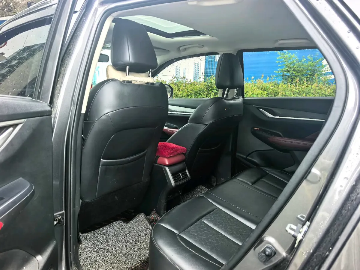 2022 ChangAn CS55 Plus 1.5T 180HP L4 7DCT,autocango,china used car exporter,china ev exporter,chinese used car exporter,chinese used ev exporter