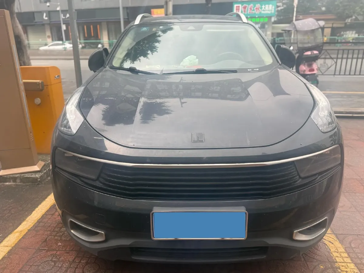 2017 LYNK&CO 01 2.0T 190HP L4 6AT,autocango,china used car exporter,china ev exporter,chinese used car exporter,chinese used ev exporter