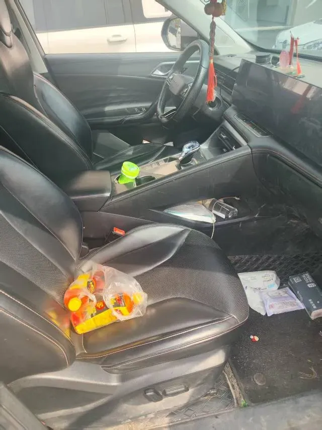 2023 Roewe RX5 1.5T 188HP L4 7DCT,autocango,china used car exporter,china ev exporter,chinese used car exporter,chinese used ev exporter