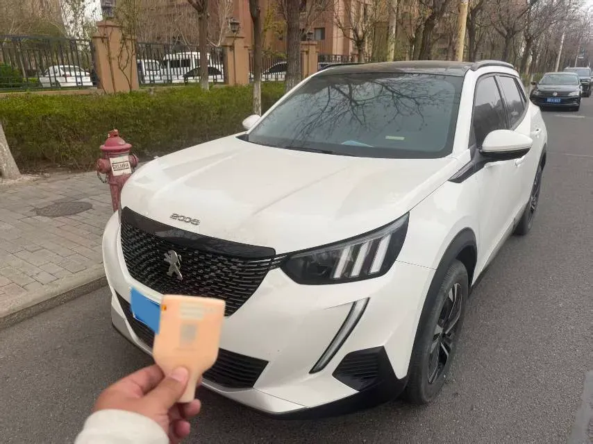 2022 Peugeot 2008 1.2T 136HP L3 6DCT,autocango,china used car exporter,china ev exporter,chinese used car exporter,chinese used ev exporter