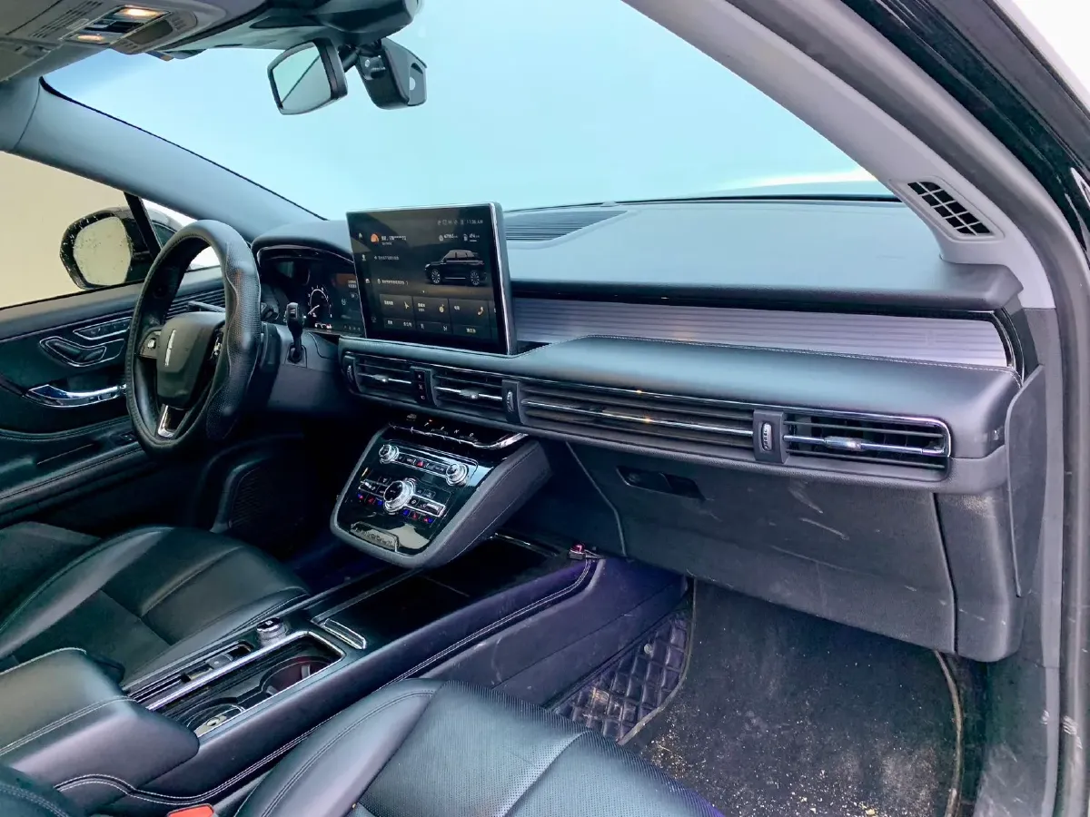 2021 Lincoln Corsair 2.0T 245HP L4 8AT,autocango,china used car exporter,china ev exporter,chinese used car exporter,chinese used ev exporter