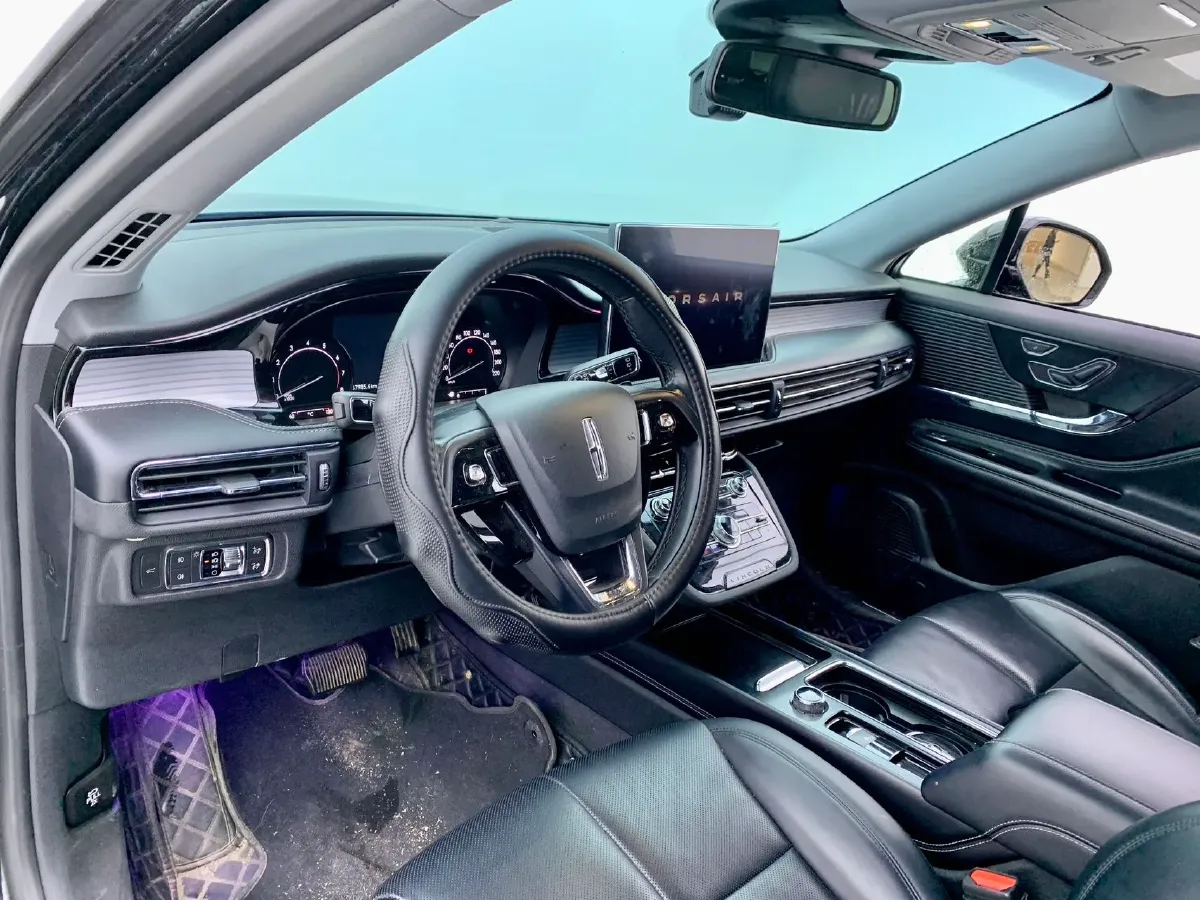 2021 Lincoln Corsair 2.0T 245HP L4 8AT,autocango,china used car exporter,china ev exporter,chinese used car exporter,chinese used ev exporter