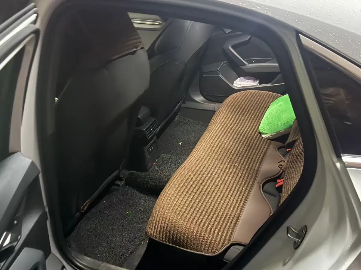 2021 Audi A3 1.4T 150HP L4 7DCT,autocango,china used car exporter,china ev exporter,chinese used car exporter,chinese used ev exporter