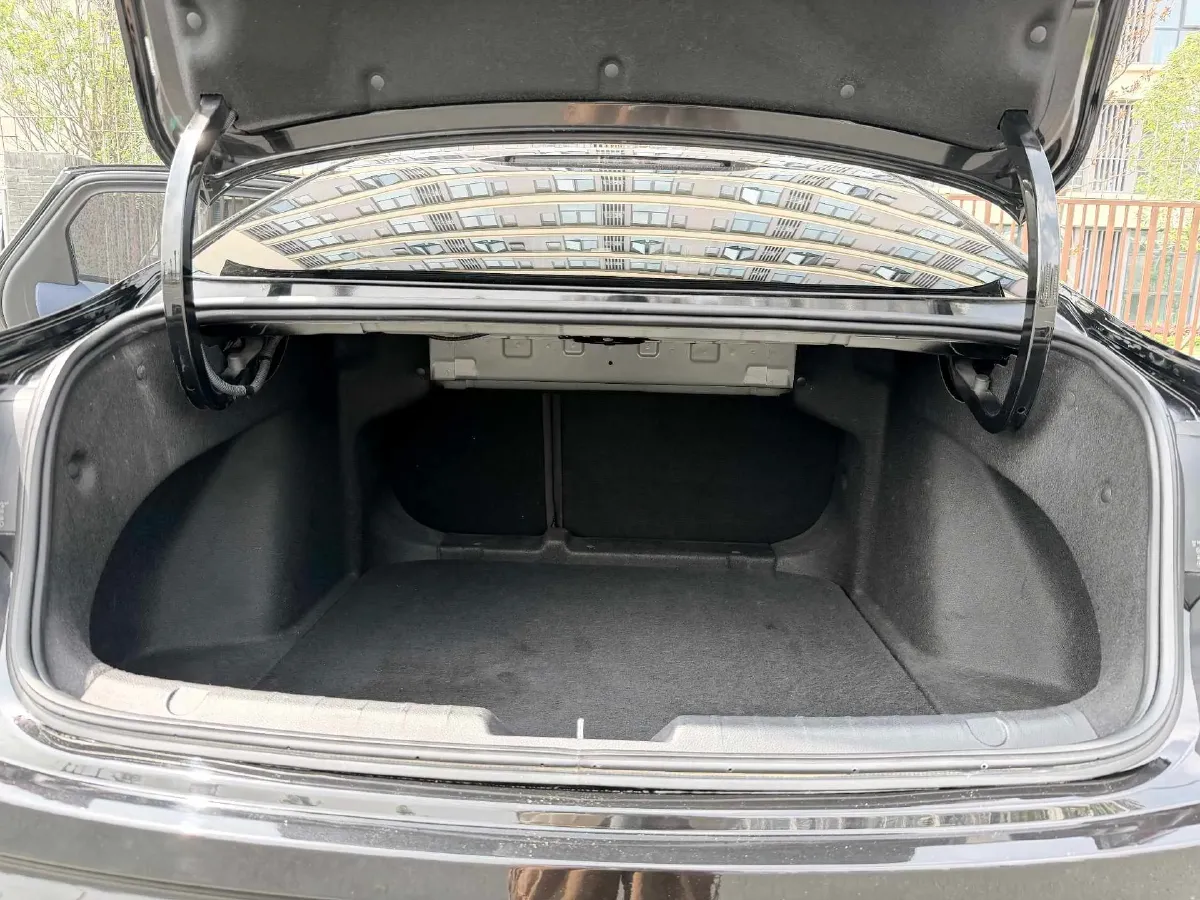 2021 Geely Preface 2.0T 190HP L4 7DCT,autocango,china used car exporter,china ev exporter,chinese used car exporter,chinese used ev exporter