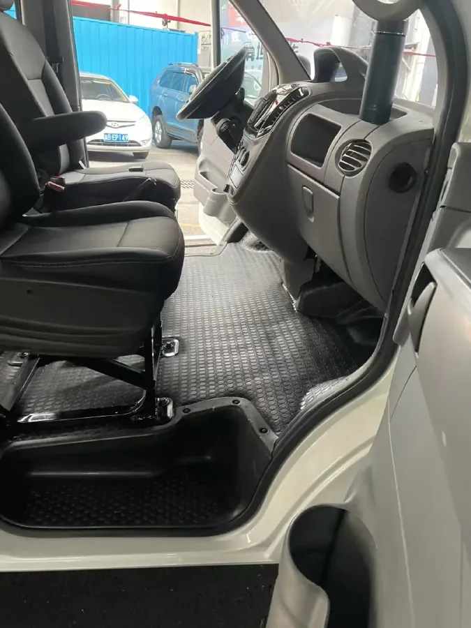 2019 JinBei GuanJing 1.5T 150HP L4 5MT,autocango,china used car exporter,china ev exporter,chinese used car exporter,chinese used ev exporter