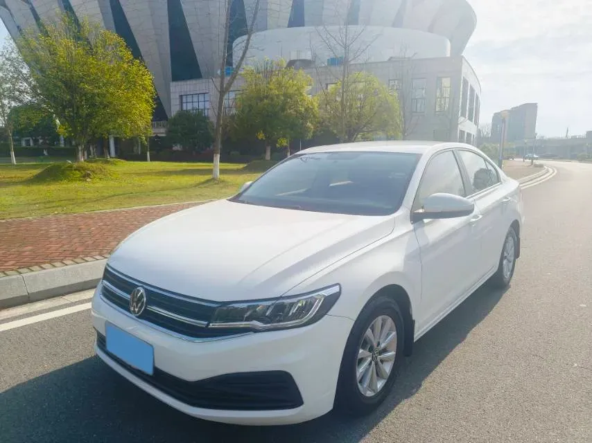 2021 Volkswagen Bora 1.5L 113HP L4 5MT,autocango,china used car exporter,china ev exporter,chinese used car exporter,chinese used ev exporter