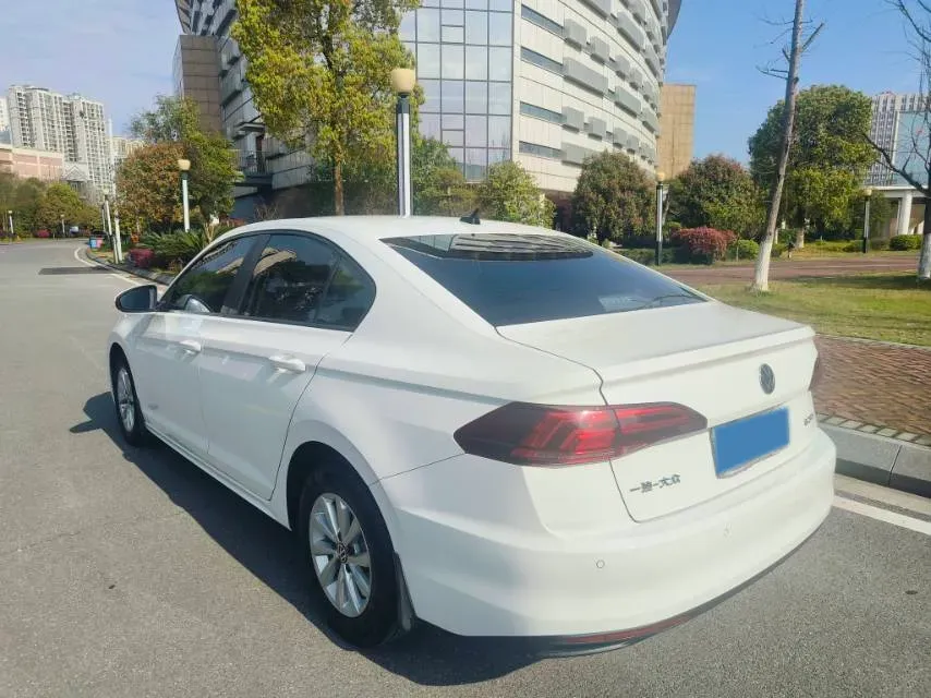 2021 Volkswagen Bora 1.5L 113HP L4 5MT,autocango,china used car exporter,china ev exporter,chinese used car exporter,chinese used ev exporter