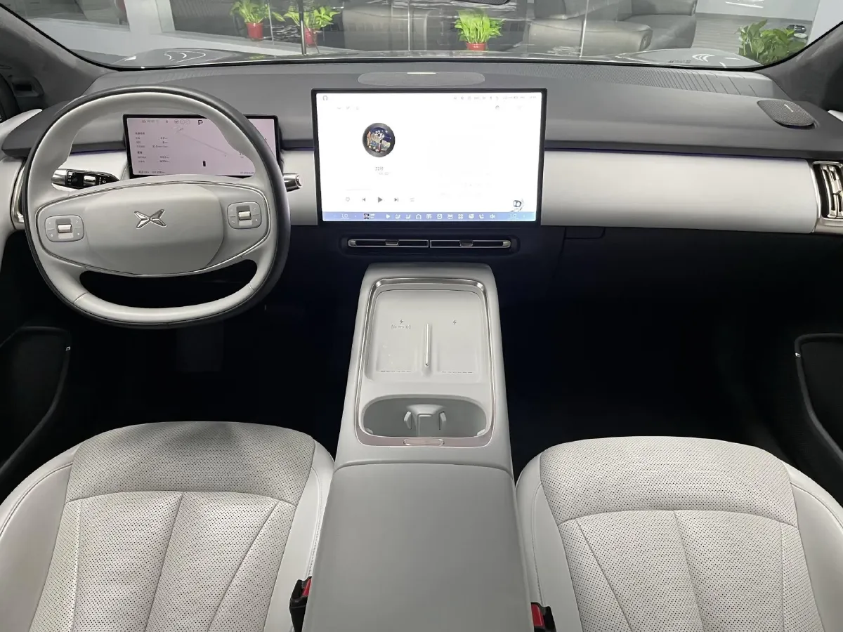 2024 Xpeng P7+ BEV 76.3KWH,autocango,china used car exporter,china ev exporter,chinese used car exporter,chinese used ev exporter