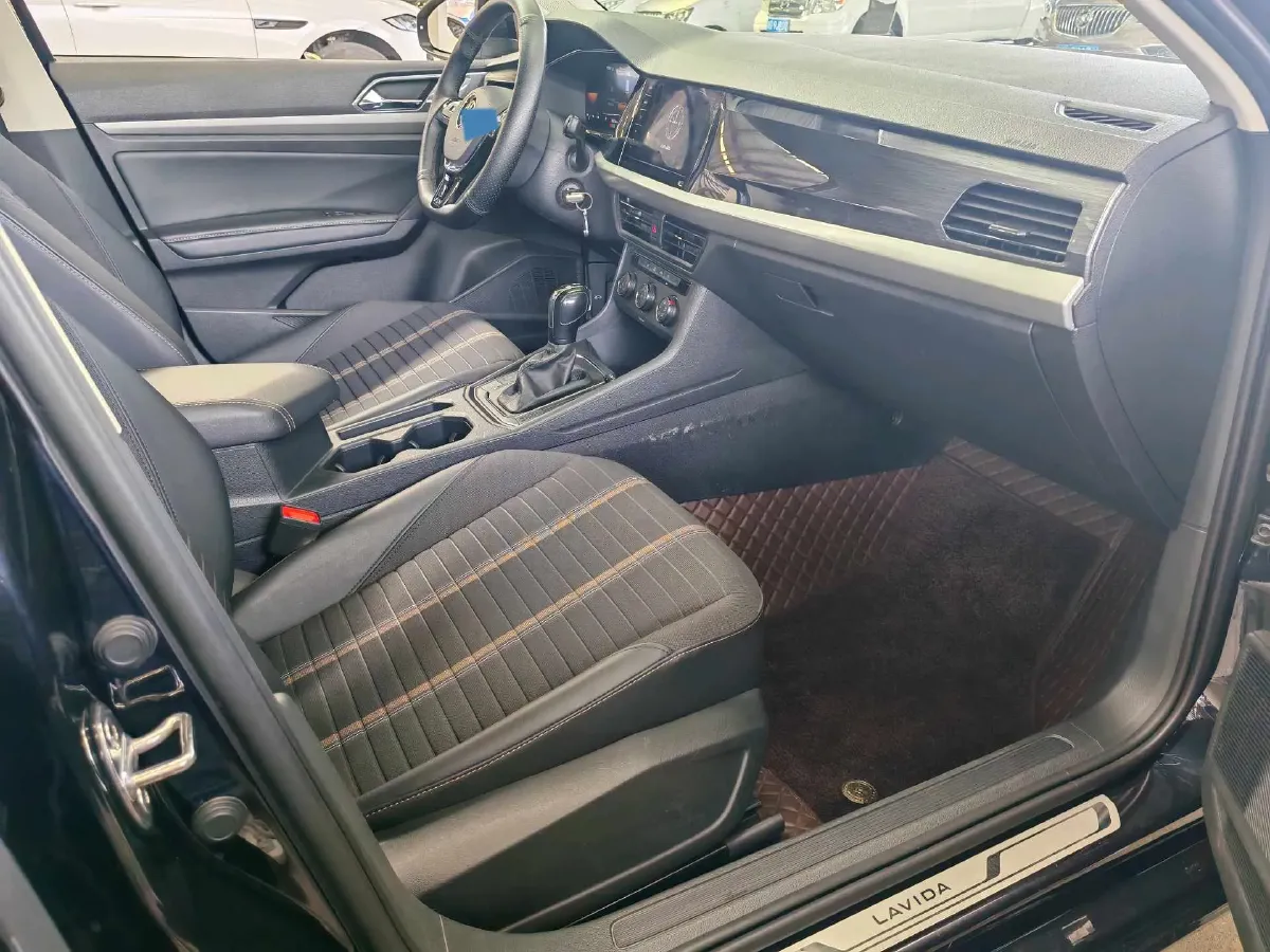 2022 Volkswagen Sagitar 1.2T 116HP L4 7DCT,autocango,china used car exporter,china ev exporter,chinese used car exporter,chinese used ev exporter