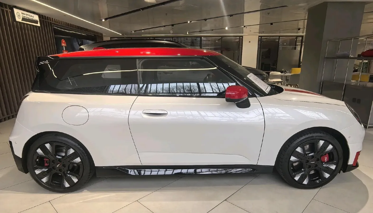 2025 MINI JCW BEV,autocango,china used car exporter,china ev exporter,chinese used car exporter,chinese used ev exporter