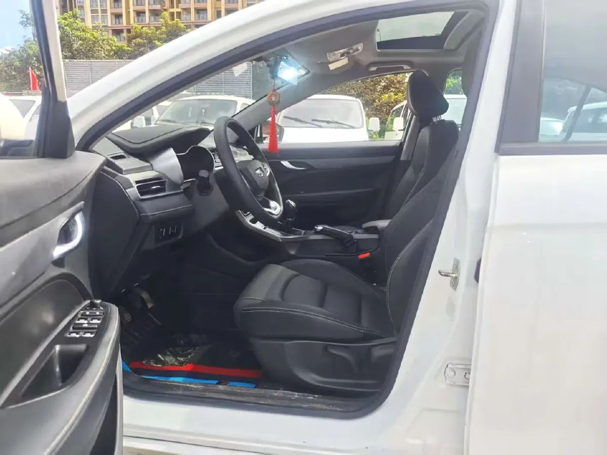 2021 Geely Coolray 1.4T 141HP L4 6MT,autocango,china used car exporter,china ev exporter,chinese used car exporter,chinese used ev exporter