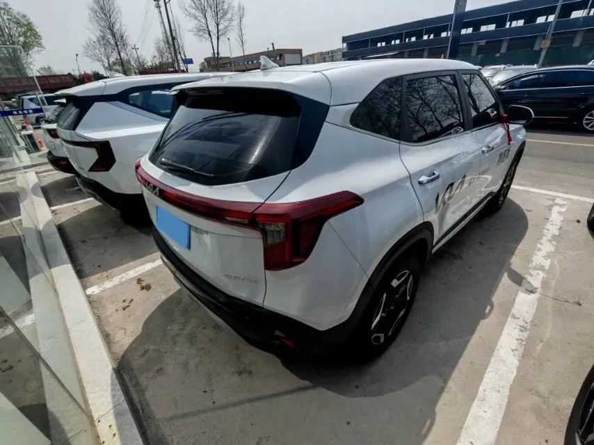 2023 Kia Seltos 1.5L 115HP L4 CVT,autocango,china used car exporter,china ev exporter,chinese used car exporter,chinese used ev exporter