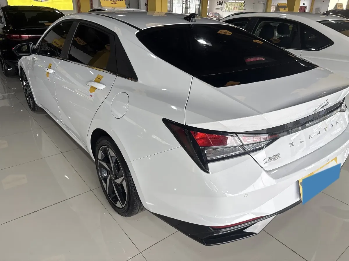2021 Hyundai Elantra 1.5L 115HP L4 CVT,autocango,china used car exporter,china ev exporter,chinese used car exporter,chinese used ev exporter
