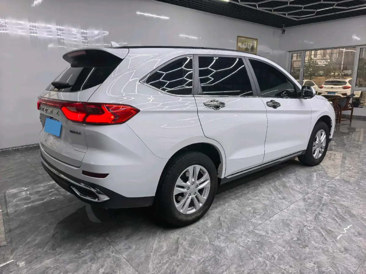 2021 Haval M6 1.5T 150HP L4 7DCT,autocango,china used car exporter,china ev exporter,chinese used car exporter,chinese used ev exporter