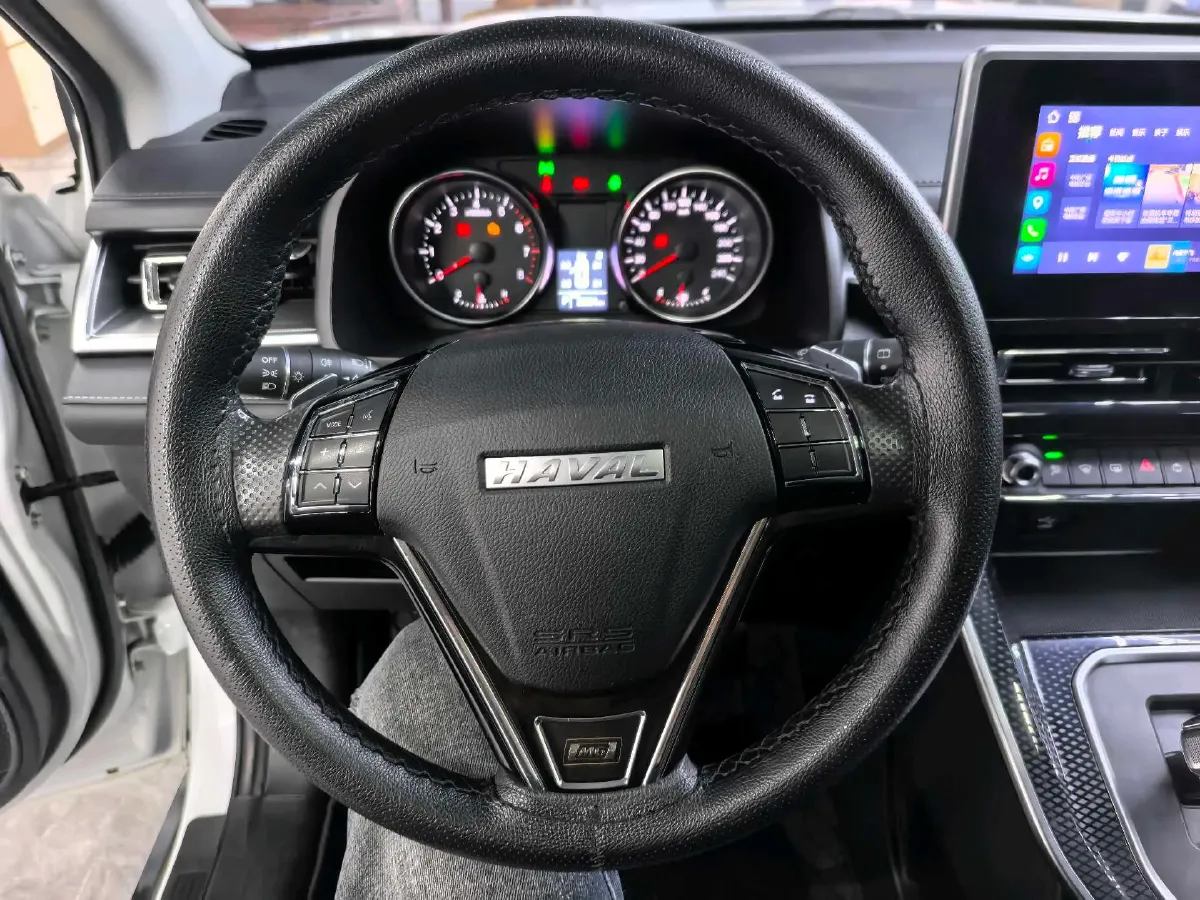 2021 Haval M6 1.5T 150HP L4 7DCT,autocango,china used car exporter,china ev exporter,chinese used car exporter,chinese used ev exporter