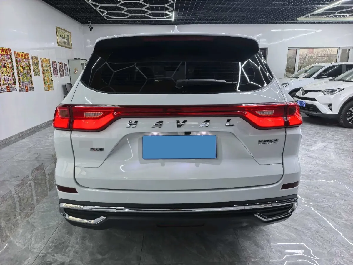 2021 Haval M6 1.5T 150HP L4 7DCT,autocango,china used car exporter,china ev exporter,chinese used car exporter,chinese used ev exporter
