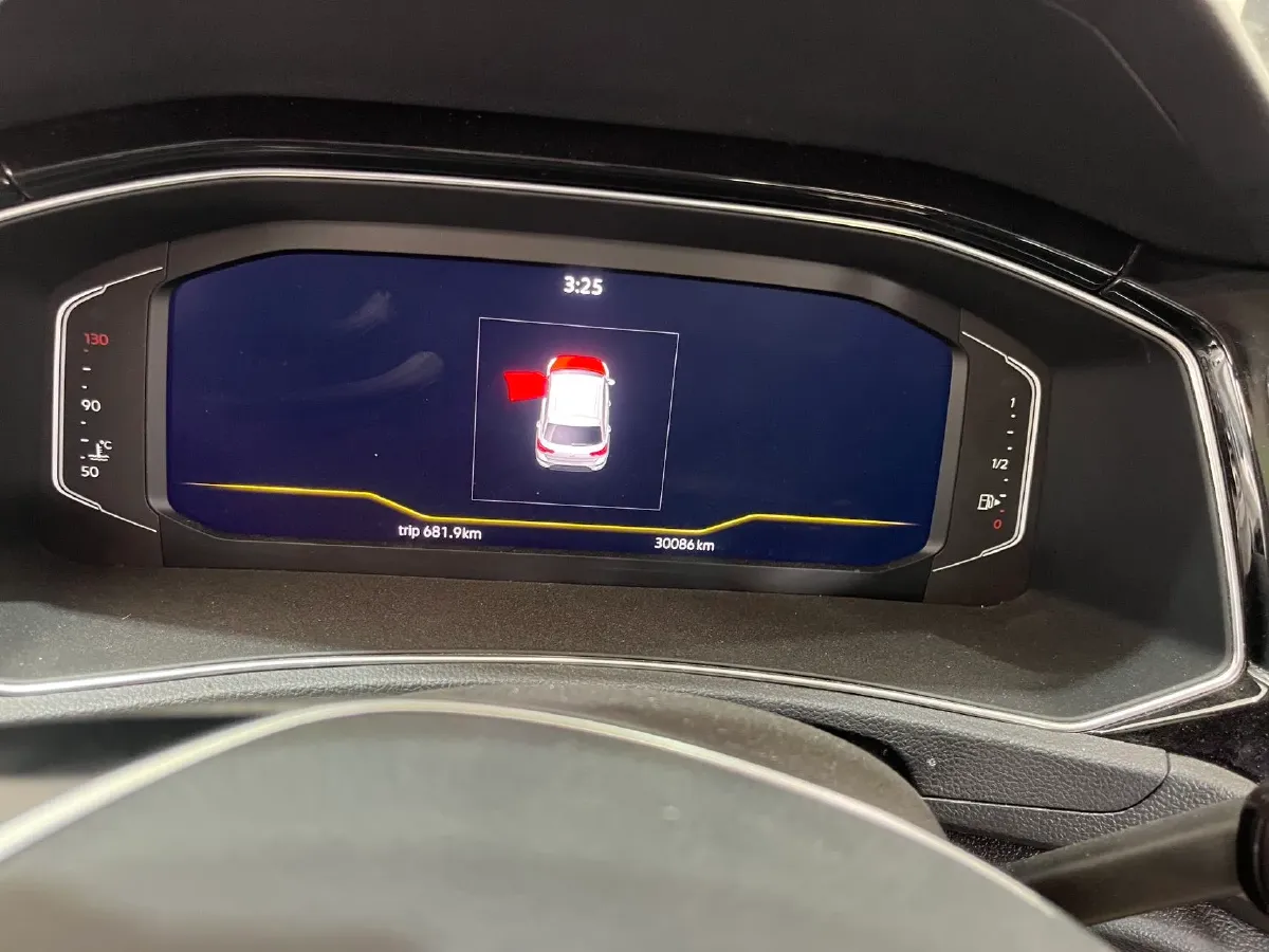 2021 Volkswagen T-Roc 1.4T 150HP L4 7DCT,autocango,china used car exporter,china ev exporter,chinese used car exporter,chinese used ev exporter