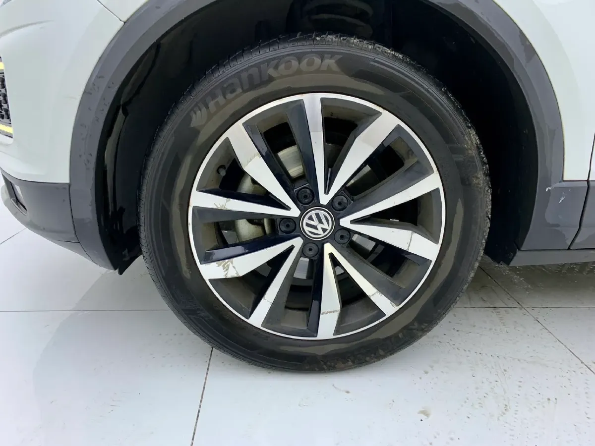 2018 Borgward BX7 2.0T 224HP L4 6AT,autocango,china used car exporter,china ev exporter,chinese used car exporter,chinese used ev exporter