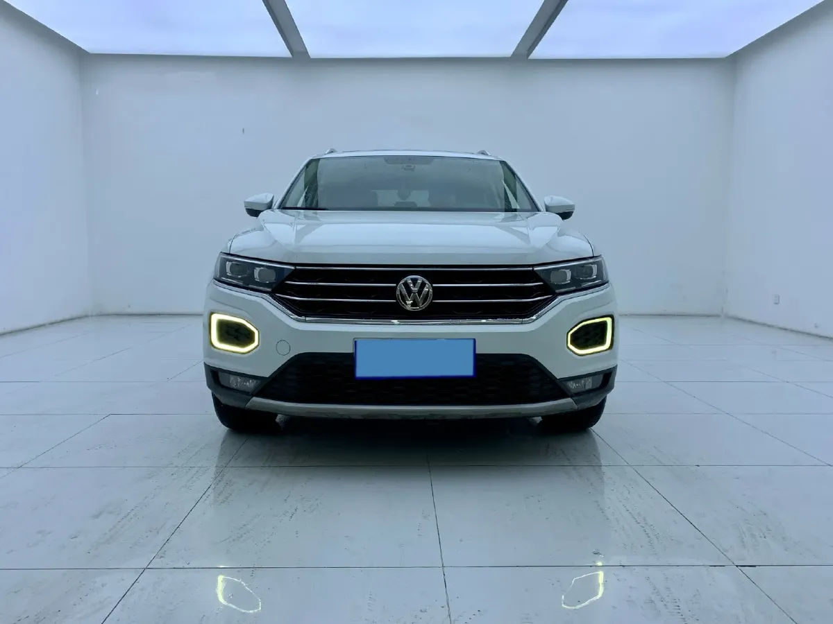 2018 Borgward BX7 2.0T 224HP L4 6AT,autocango,china used car exporter,china ev exporter,chinese used car exporter,chinese used ev exporter